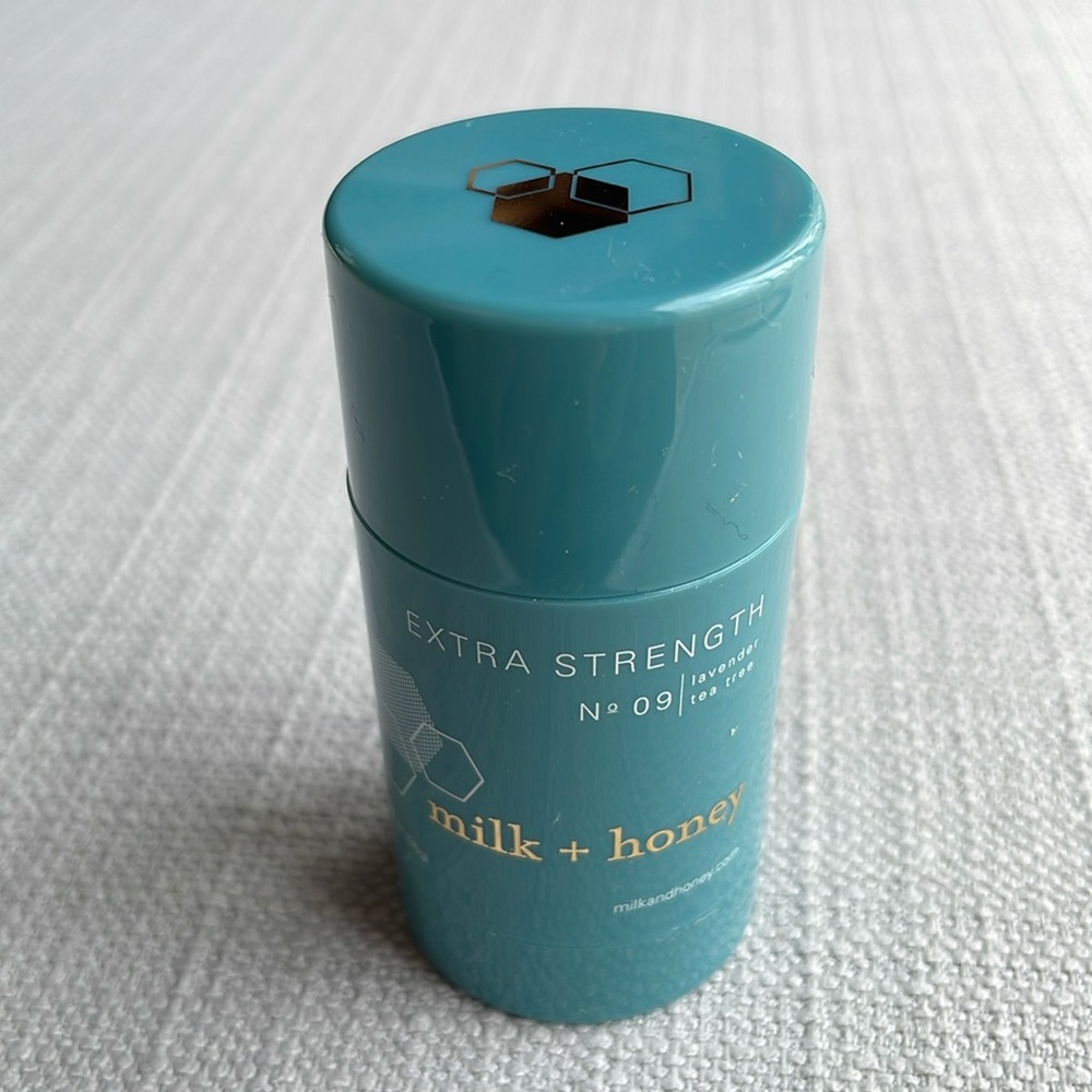 Milk + Honey Lavender, Tea Tree Extra Strength Deodorant No.09